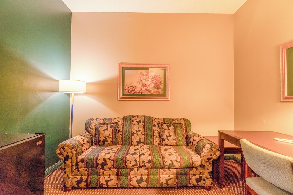 ark suites by oyo jonesboro i 555