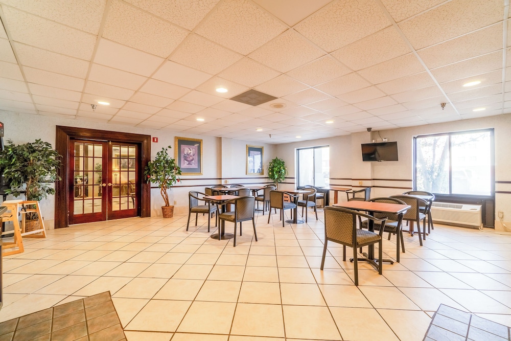 ark suites by oyo jonesboro i 555