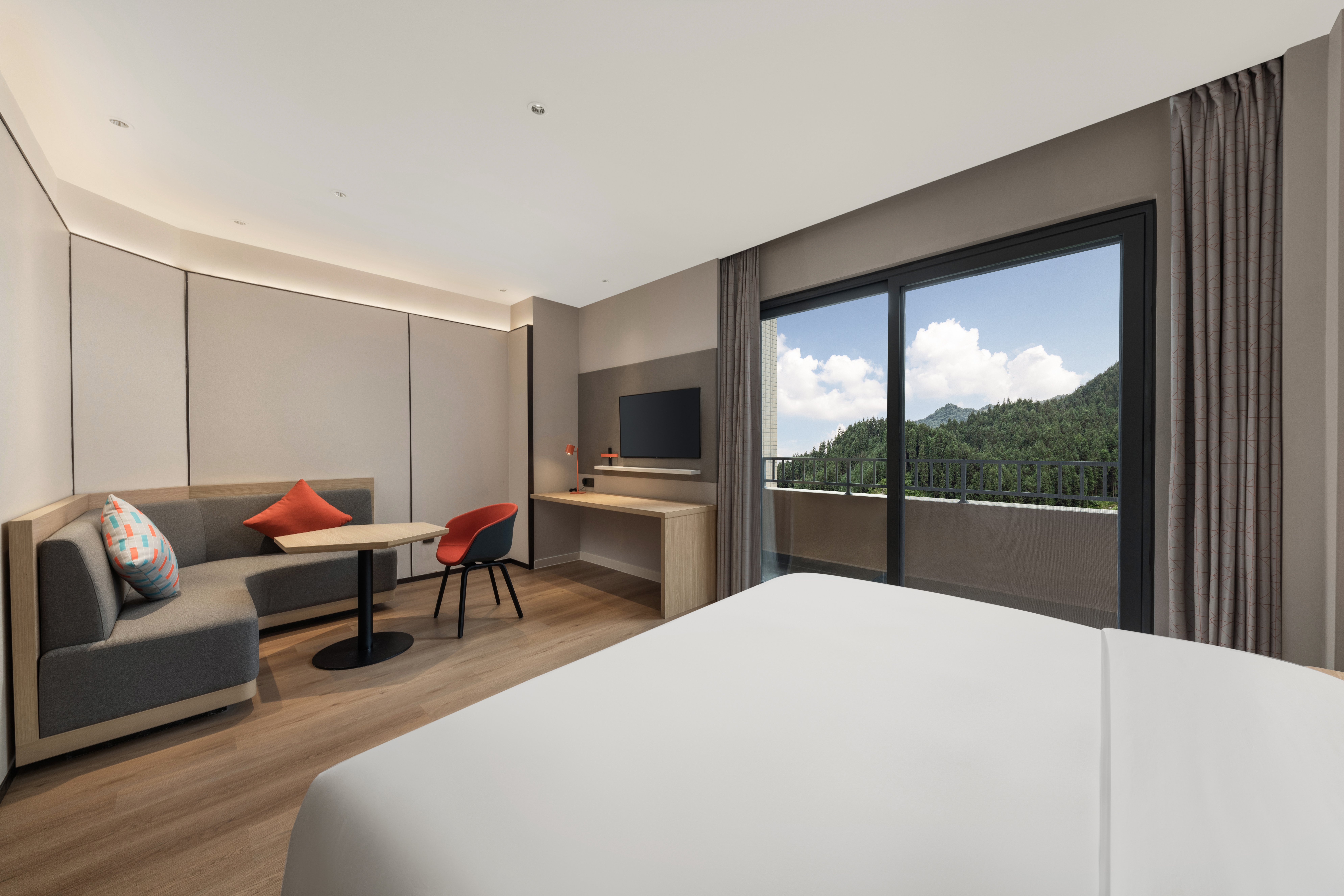 holiday inn express wawu mountain an ihg hotel