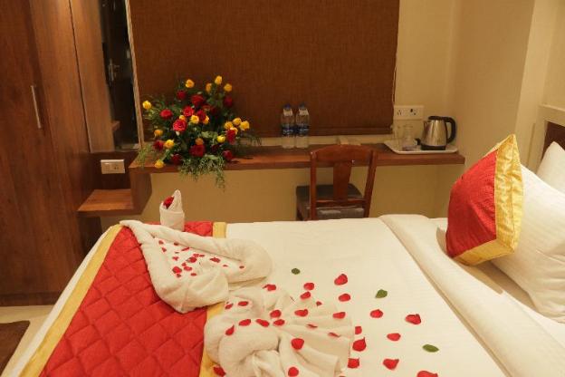 hotel emeraald house