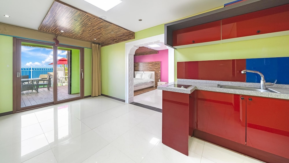 geojedo pilos ocean view pension