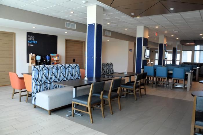 holiday inn express cabot an ihg hotel