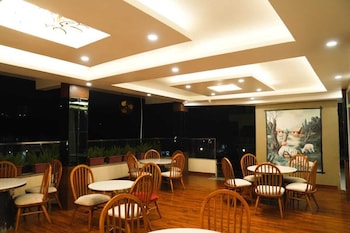 hotel the mango tree