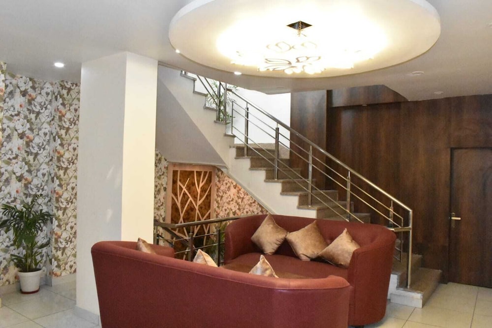 hotel the mango tree