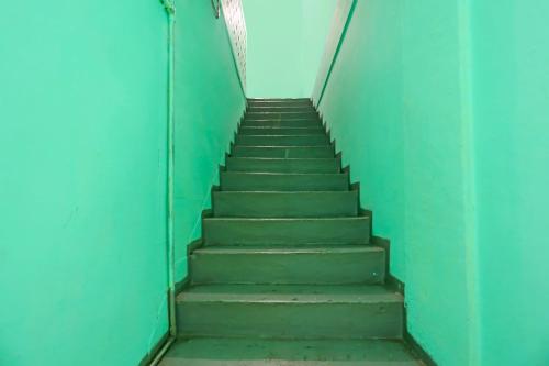 spot on 91732 rani homestay syariah