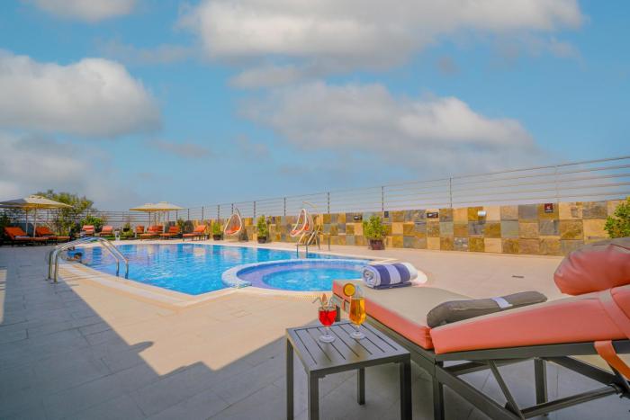 icon delux hotel apartments al barsha