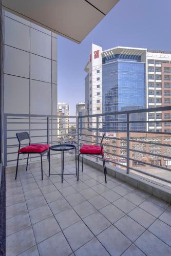 icon delux hotel apartments al barsha