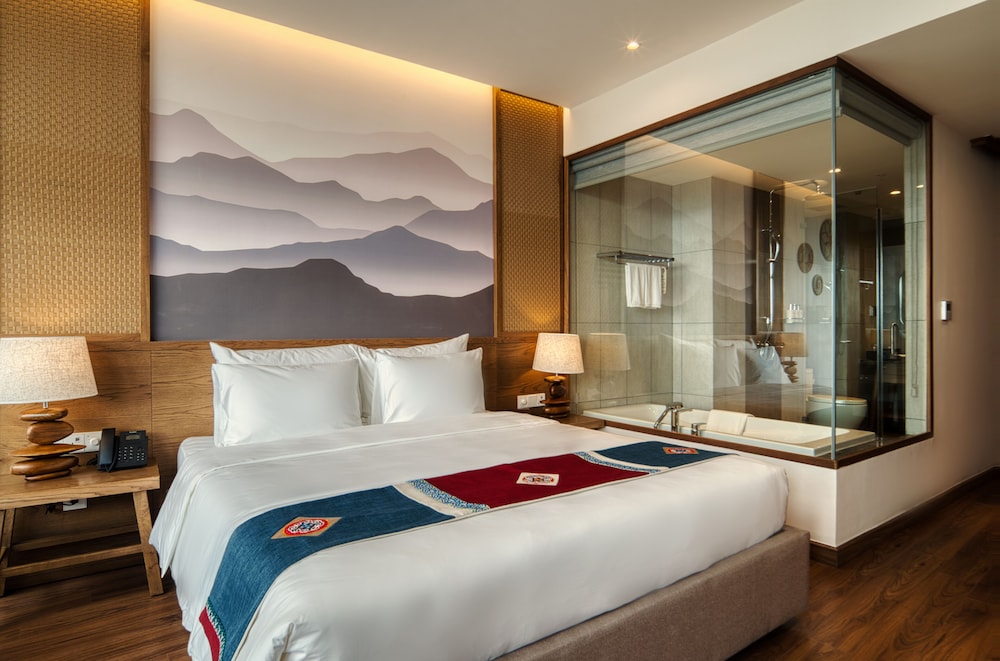 lady hill sapa resort