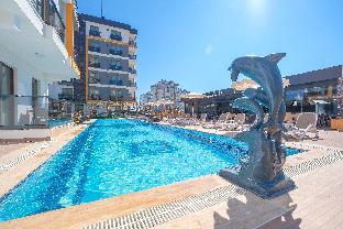 elysium deluxe suites