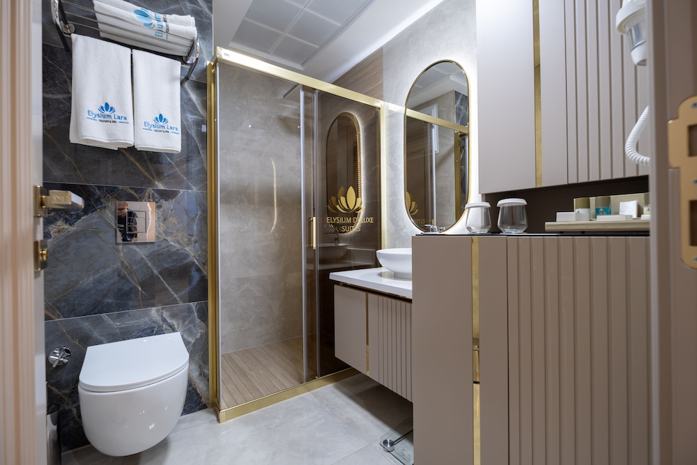 elysium deluxe suites