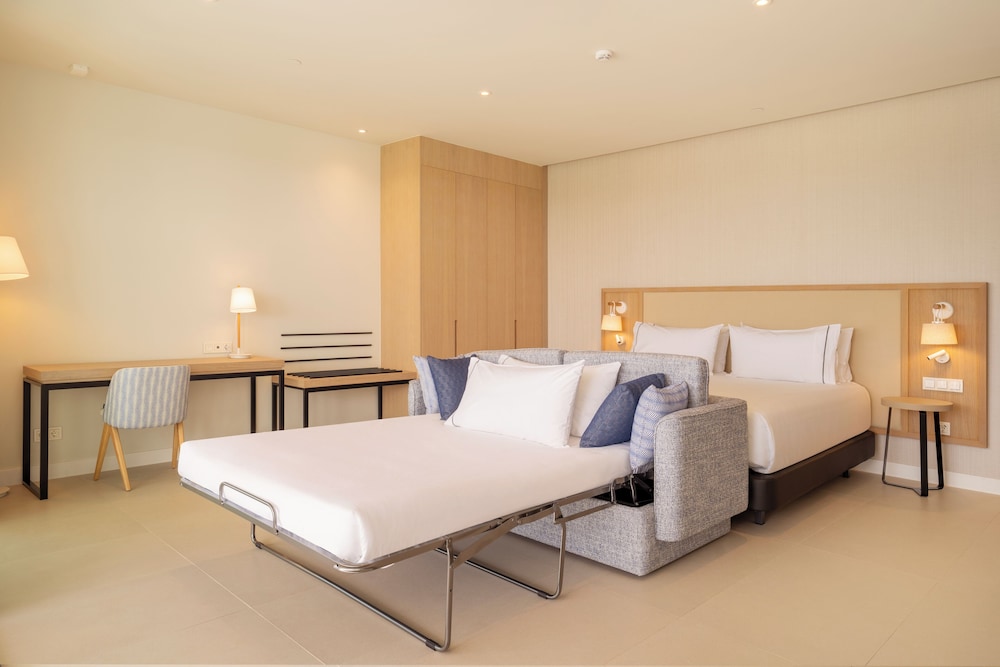 eurostars oasis marbella