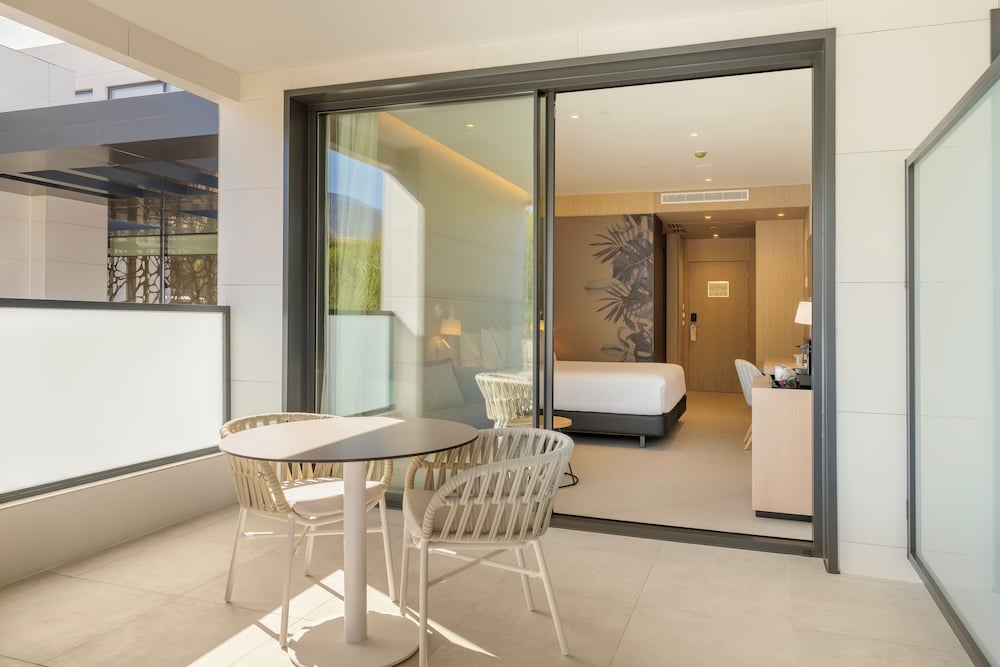 eurostars oasis marbella