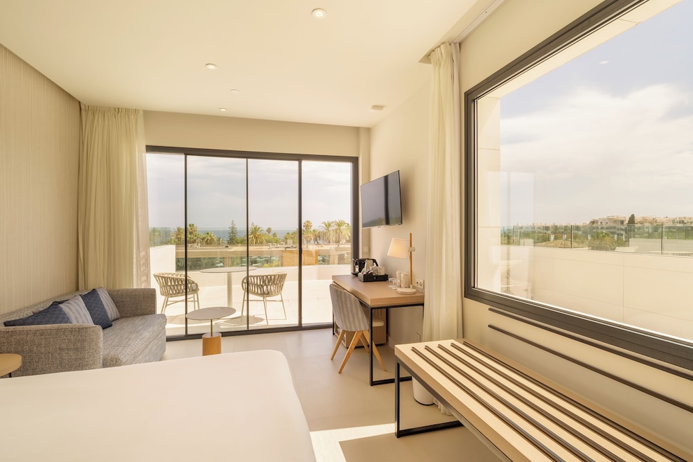 eurostars oasis marbella