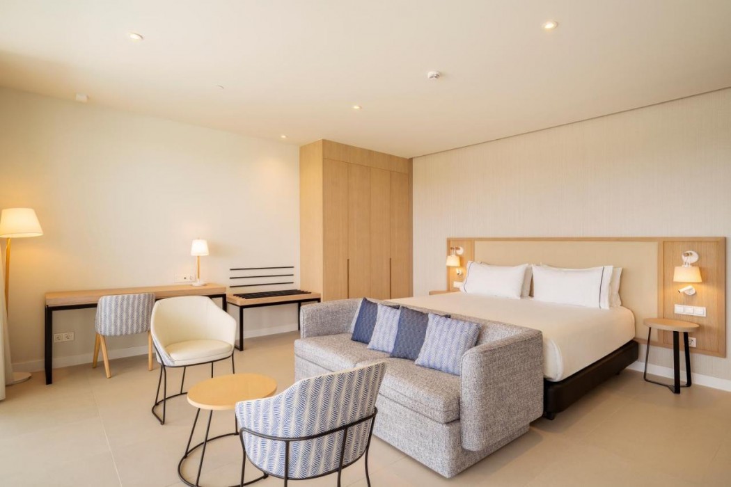 eurostars oasis marbella