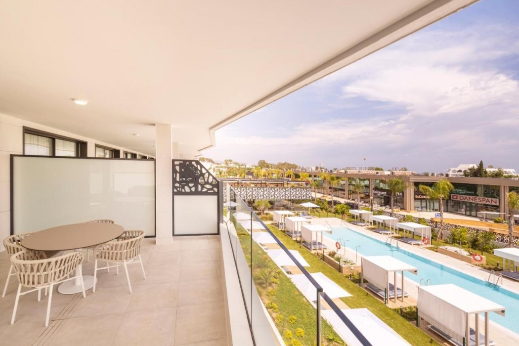 eurostars oasis marbella