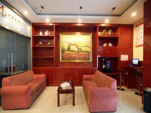 hanting hotel chongqing nanping wanda metro station