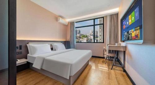 hanting hotel chongqing nanping wanda metro station