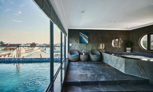 the yen residences halong