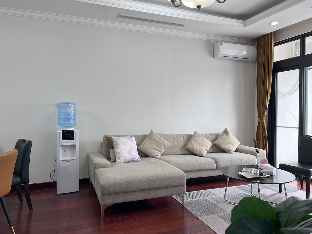 mai homestay royal city 3 bedrooms