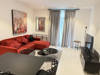 unique homes by embassy gardens