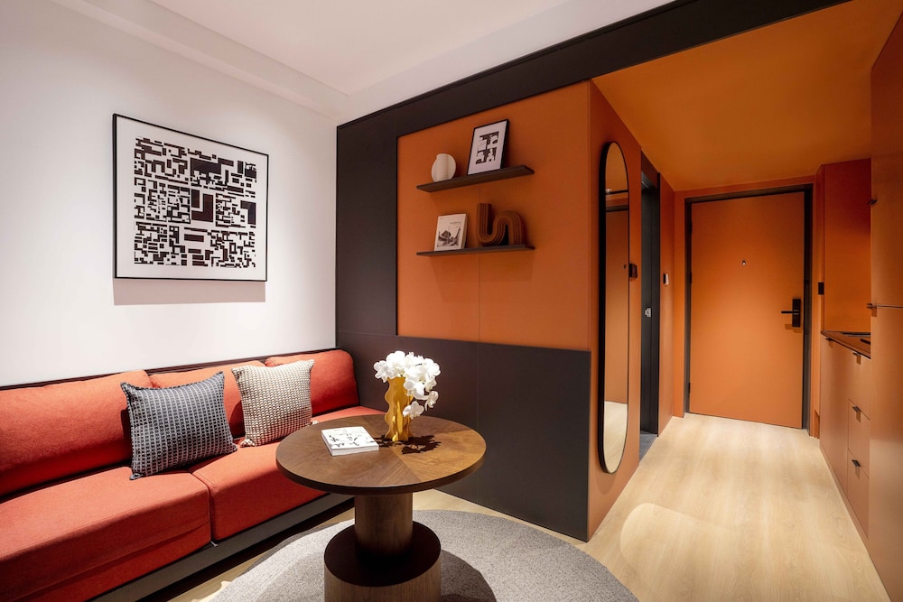 base wangfujing serviced apartment