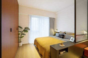 base wangfujing serviced apartment
