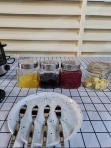 met a space pod phrom phong