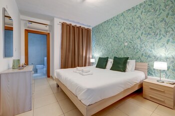 1 bedroom apartment sliema tigne suites