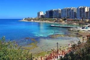 1 bedroom apartment sliema tigne suites