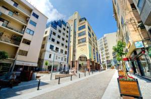 1 bedroom apartment sliema tigne suites