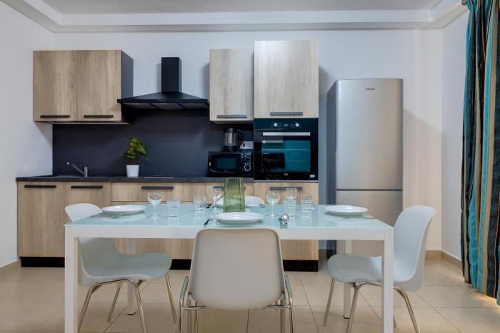 1 bedroom apartment sliema tigne suites