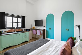 helios boutique suites by la finca hotel
