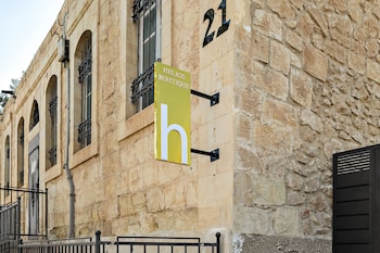 helios boutique suites by la finca hotel