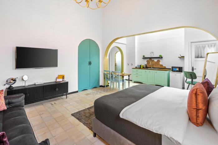 helios boutique suites by la finca hotel