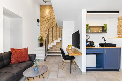 helios boutique suites by la finca hotel