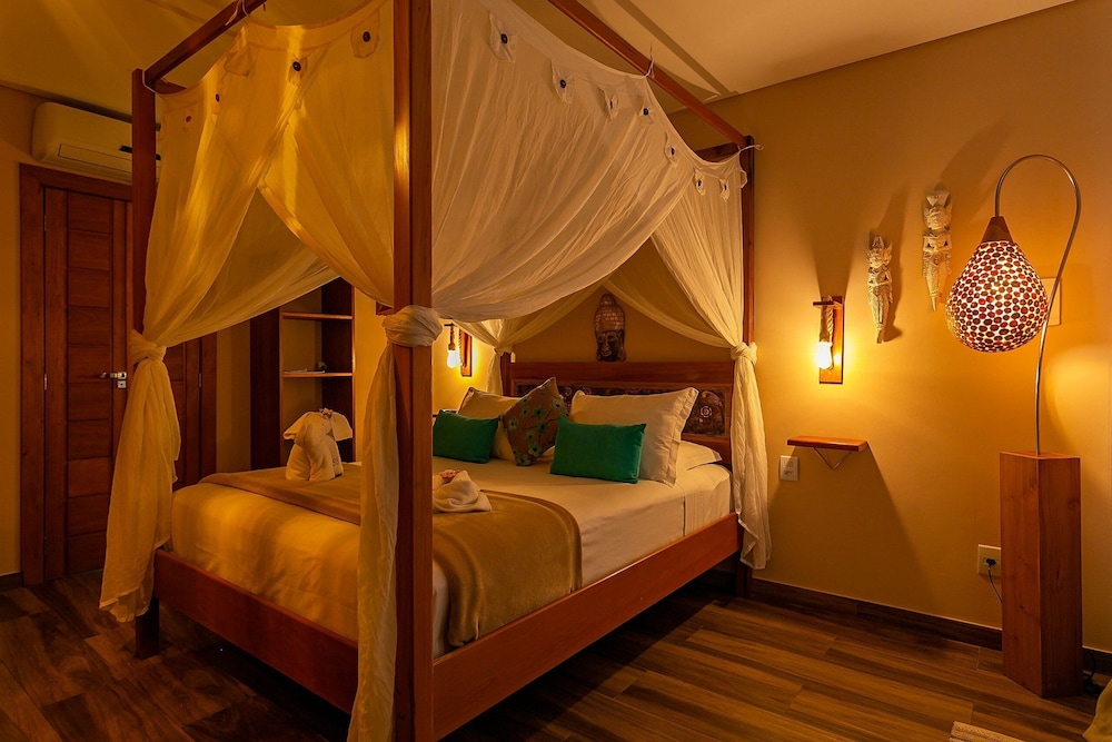 shiva boutique hotel praia do rosa