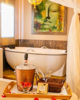 shiva boutique hotel praia do rosa