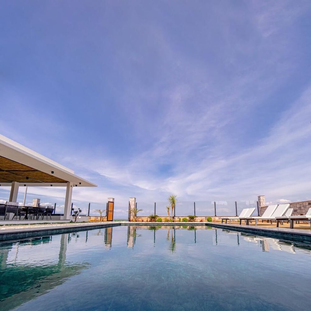 leone cunda edition otel