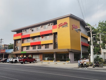 travelite express hotel la union
