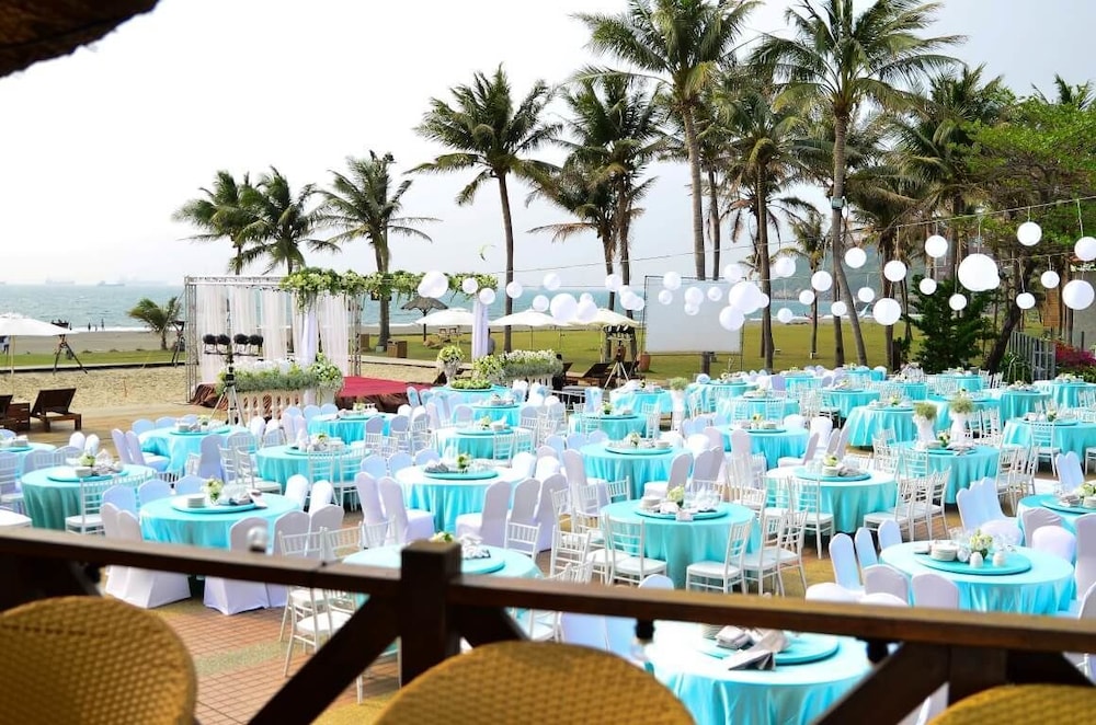 sizihwan sunset beach resort