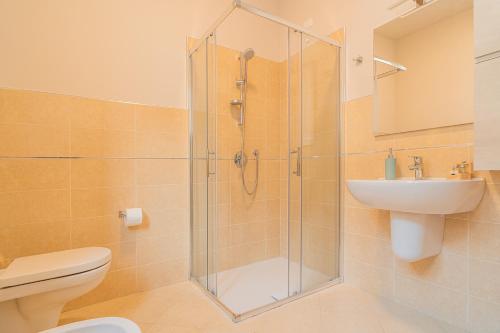 le alpi bedandliving