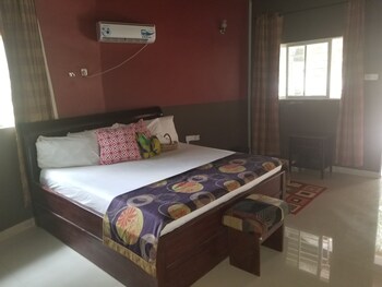 tariqs resort and restaurant