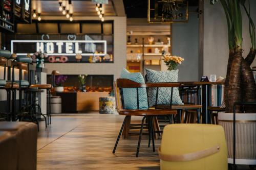 moxy xian downtown
