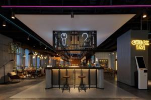 moxy xian downtown