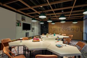 moxy xian downtown