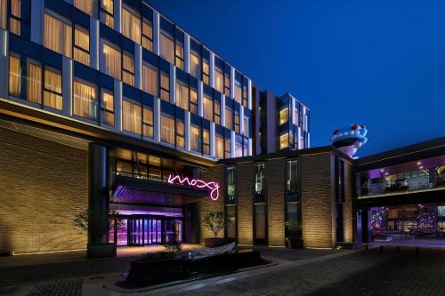 moxy xian downtown