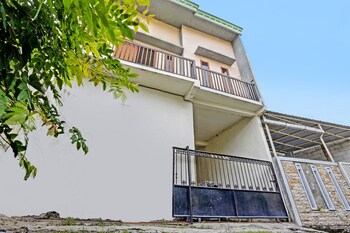 spot on 92077 tarlo guest house 3