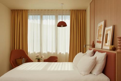 okko hotels paris rosa parks