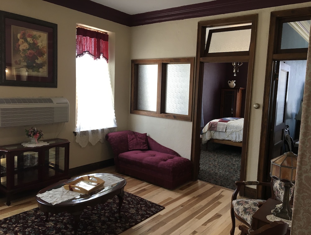 cambridge inn on main