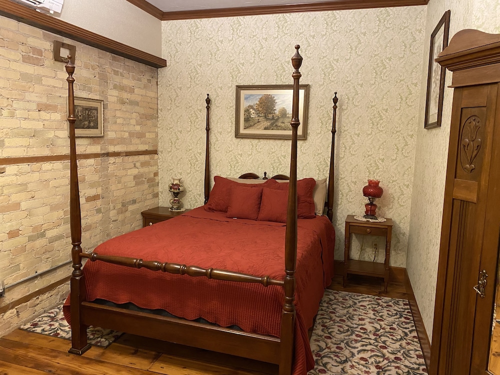 cambridge inn on main